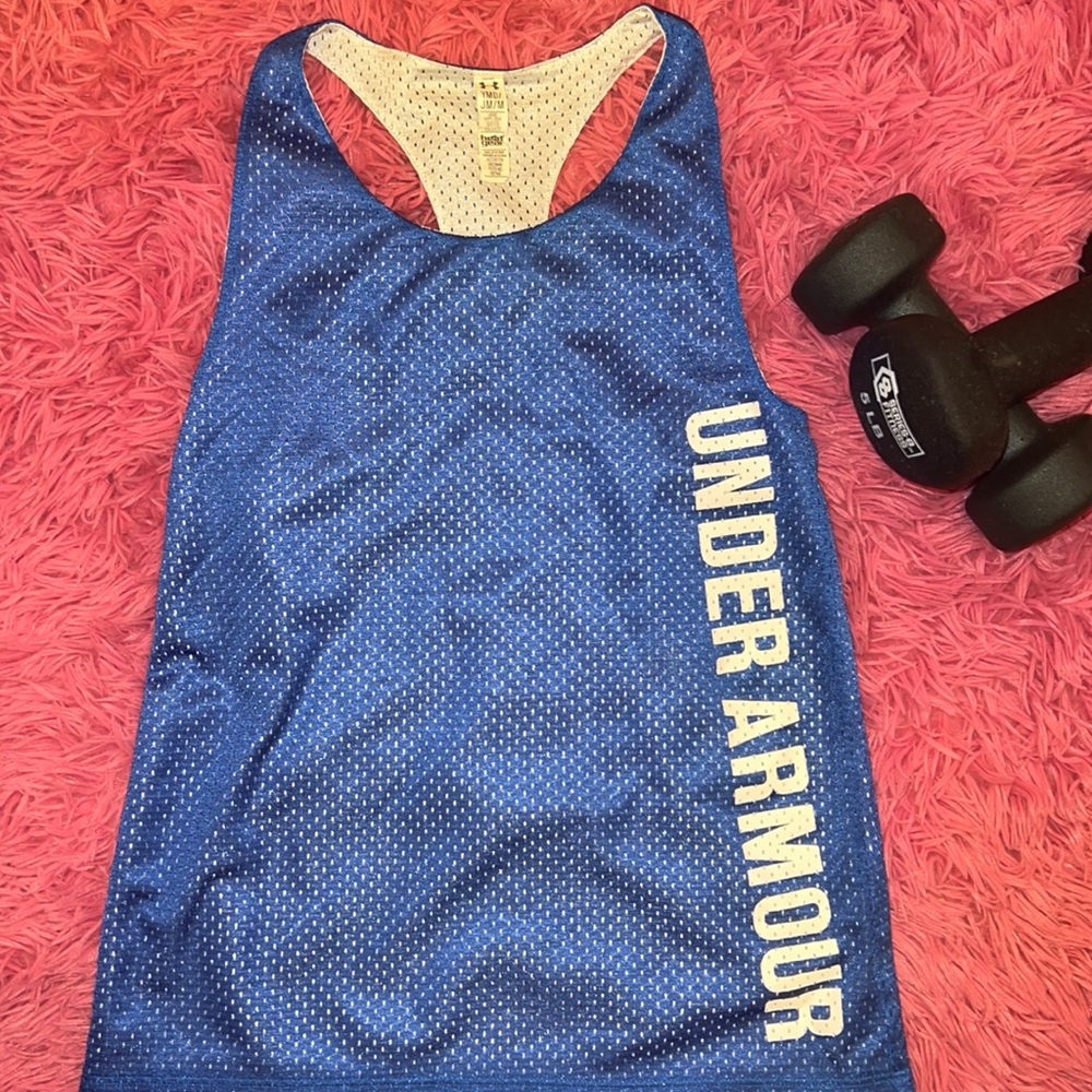 Loose activewear top